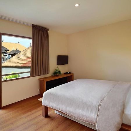 Super Value 4 Bedroom, Walk To Bintang Supermarket Seminyak Exterior foto